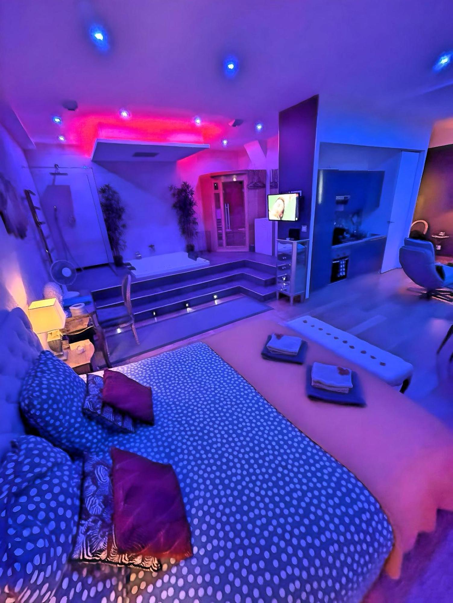 Loft & Spa Privatif Dijon Exterior foto
